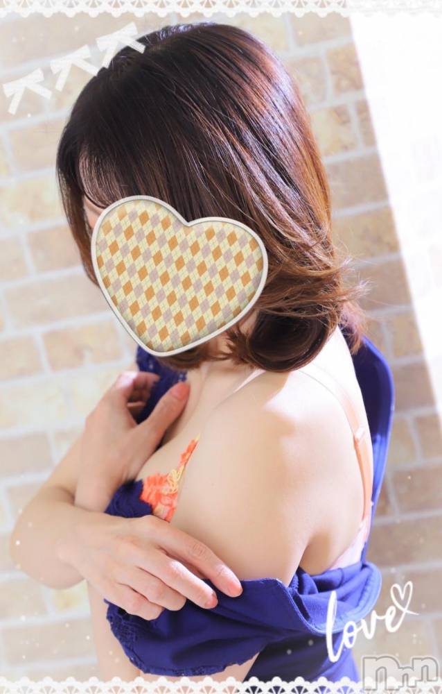 松本発デリヘル松本人妻隊(マツモトヒトヅマタイ) ひでみ(43)の10月25日写メブログ「13時～♡」