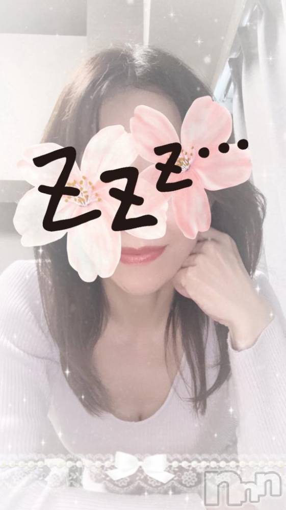 松本発人妻デリヘル松本人妻隊(マツモトヒトヅマタイ) ひでみ(43)の7月9日写メブログ「おやすみなさい♡」