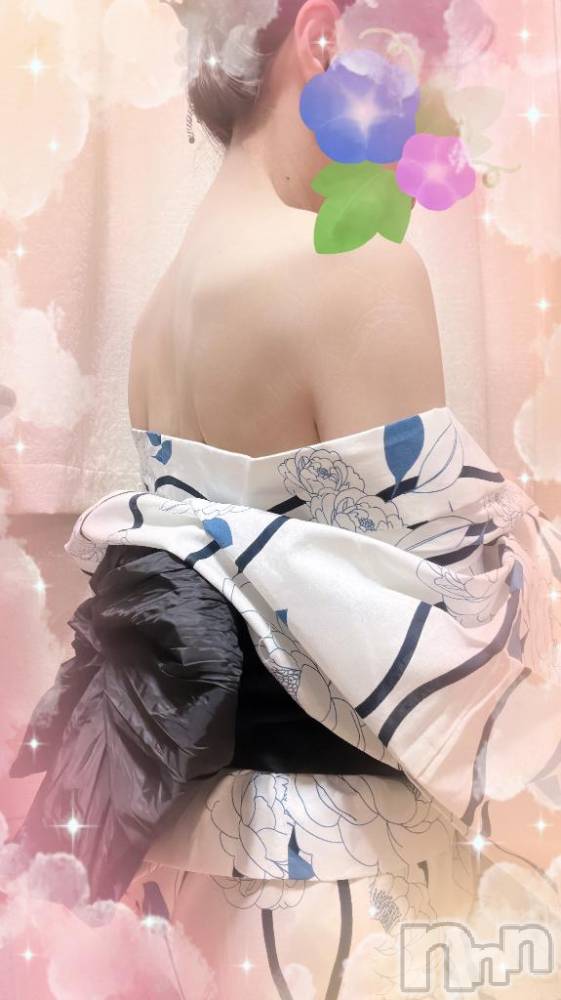 松本発人妻デリヘル松本人妻隊(マツモトヒトヅマタイ) ひでみ(43)の8月15日写メブログ「浴衣出勤中です♡」