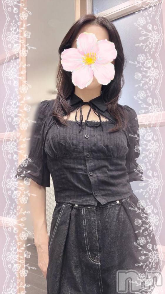 松本発人妻デリヘル松本人妻隊(マツモトヒトヅマタイ) ひでみ(43)の8月20日写メブログ「ネイルサロンに♡」