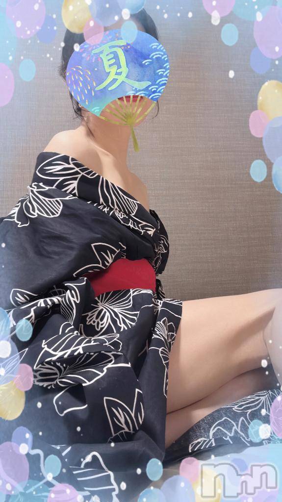 松本発人妻デリヘル松本人妻隊(マツモトヒトヅマタイ)ひでみ(43)の2025年7月19日写メブログ「熱い（暑い）夏♡」