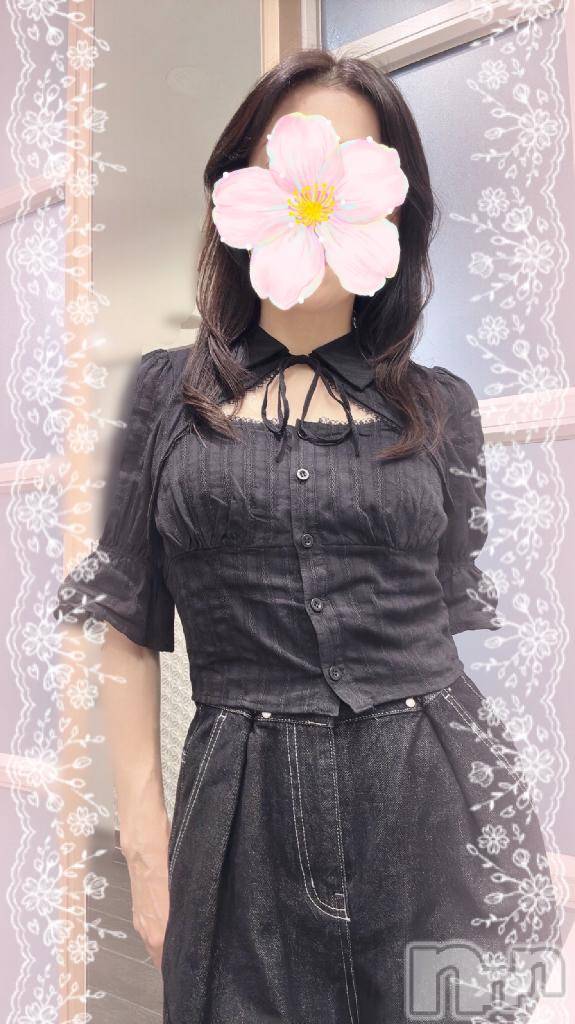 松本発人妻デリヘル松本人妻隊(マツモトヒトヅマタイ)ひでみ(43)の2025年8月20日写メブログ「ネイルサロンに♡」