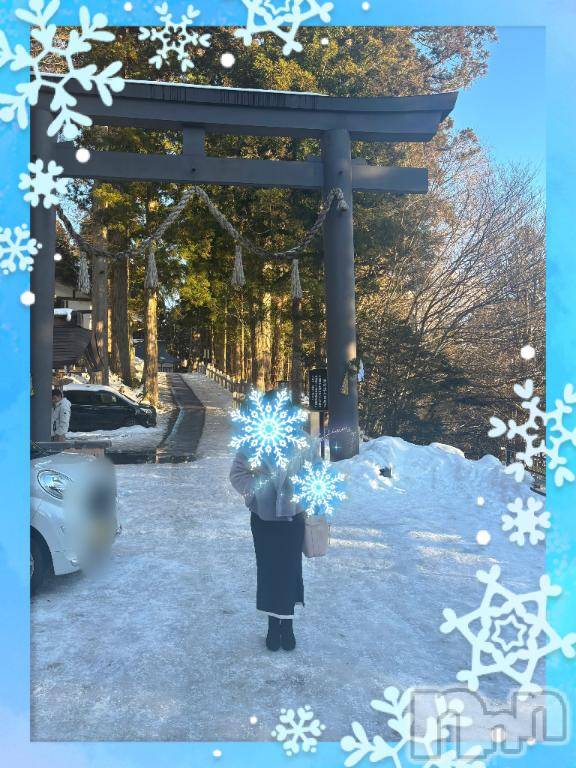 松本発デリヘル松本人妻隊(マツモトヒトヅマタイ)ひでみ(43)の2025年12月30日写メブログ「雪＆晦日そば♡」