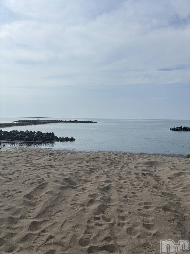 上越デリヘルClub Crystal(クラブ　クリスタル) のあ(22)の6月10日写メブログ「今日のお礼です❤️」