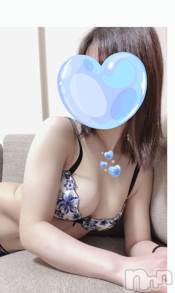 上越デリヘルClub Crystal(クラブ　クリスタル) のあ(22)の6月17日写メブログ「出勤しました❤️」