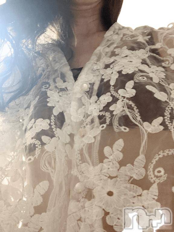 新潟デリヘル五十路マダム新潟店(カサブランカグループ)(イソジマダムニイガタテン)真田成美(56)の2025年6月19日写メブログ「21日に♪」