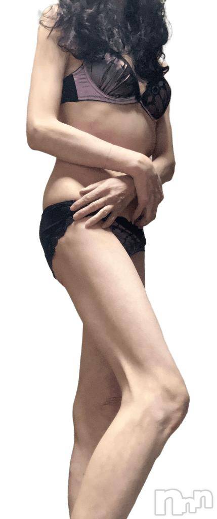 新潟デリヘル五十路マダム新潟店(カサブランカグループ)(イソジマダムニイガタテン)真田成美(56)の2025年12月18日写メブログ「20日に♪」