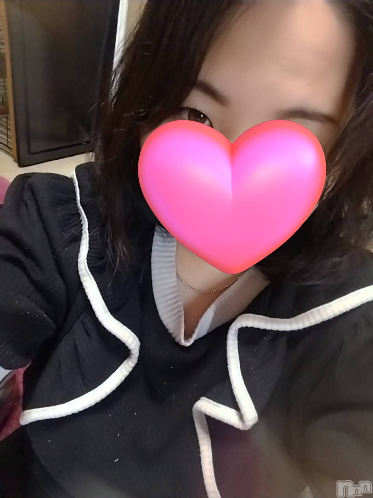 上越デリヘル上越最安値！奥様Deli急便(ジョウエツサイヤスネ！オクサマデリキュウビン)短期超プレミア出勤 あずさ(35)の2026年5月8日写メブログ「今」