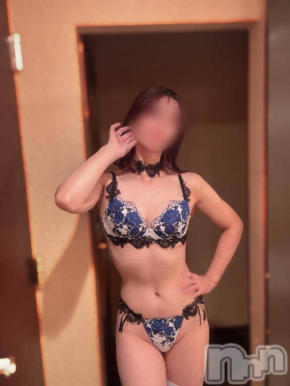 新潟デリヘルGRACE　新潟(グレース　ニイガタ) 三浦(30)の11月19日写メブログ「入りたい」