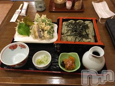 三条デリヘル コスプレ専門店　BLUE MOON(ブルームーン) 新人＃みりあ(28)の10月26日写メブログ「蕎麦屋さん🥳」