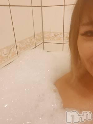 三条デリヘル コスプレ専門店　BLUE MOON(ブルームーン) 新人＃みりあ(28)の12月16日写メブログ「💛お礼ブログ❤️」