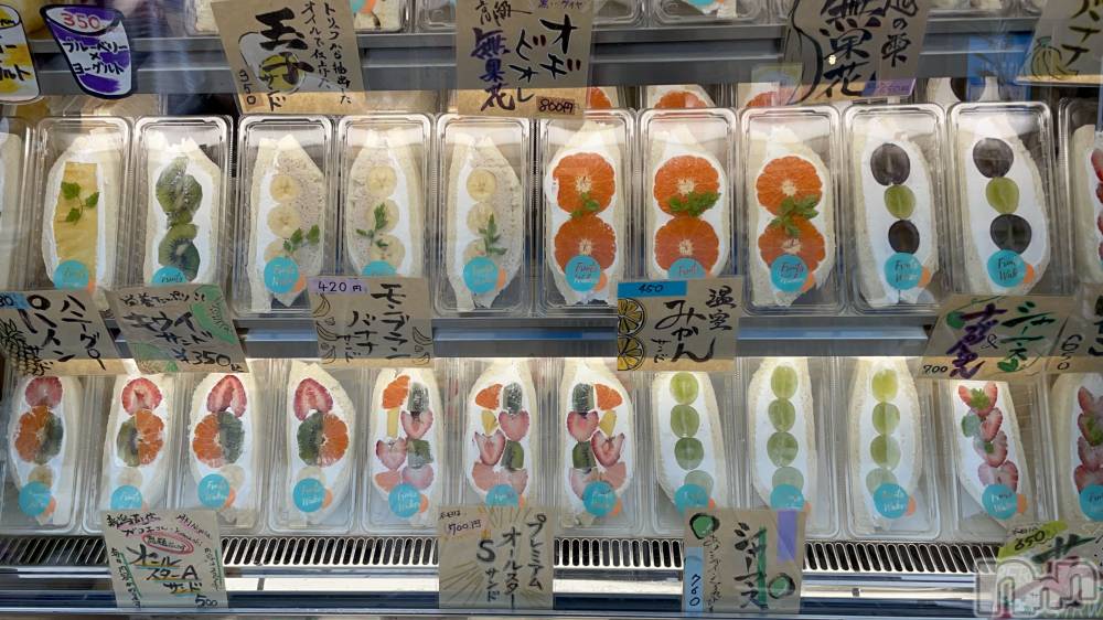 長岡デリヘル人妻楼　長岡店(ヒトヅマロウ　ナガオカテン) じゅん(32)の9月23日写メブログ「こんにちは」