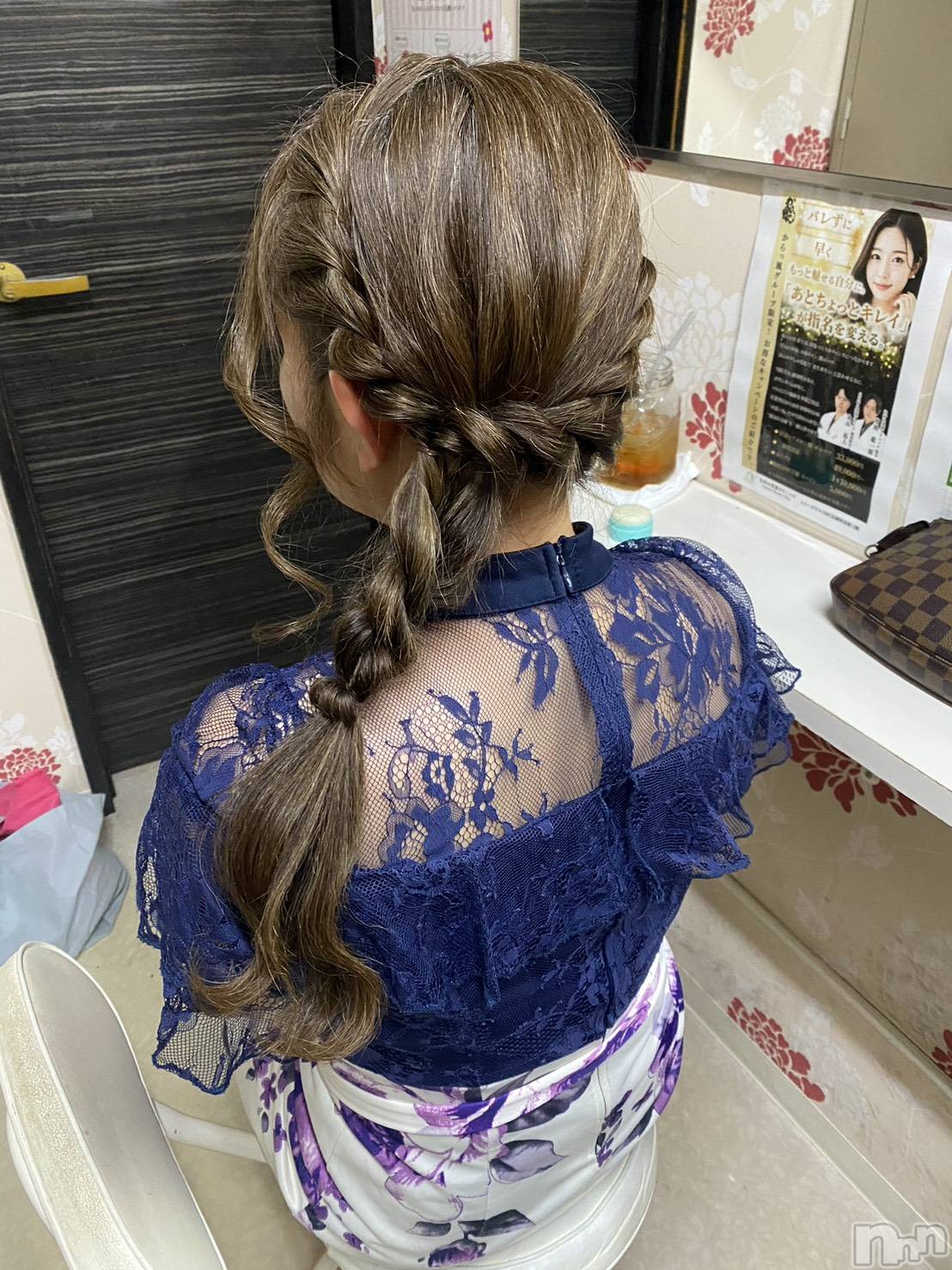 ƲХ顦THE LOUNGE (饦󥸥ե) 2025ǯ1120ֺ̥֥жФƤޤ