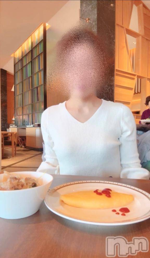 長岡デリヘルBIANCA～主人の知らない私～長岡店(ビアンカナガオカテン) 南野　ゆあん(34)の1月2日写メブログ「朝食🥞✨🍴」