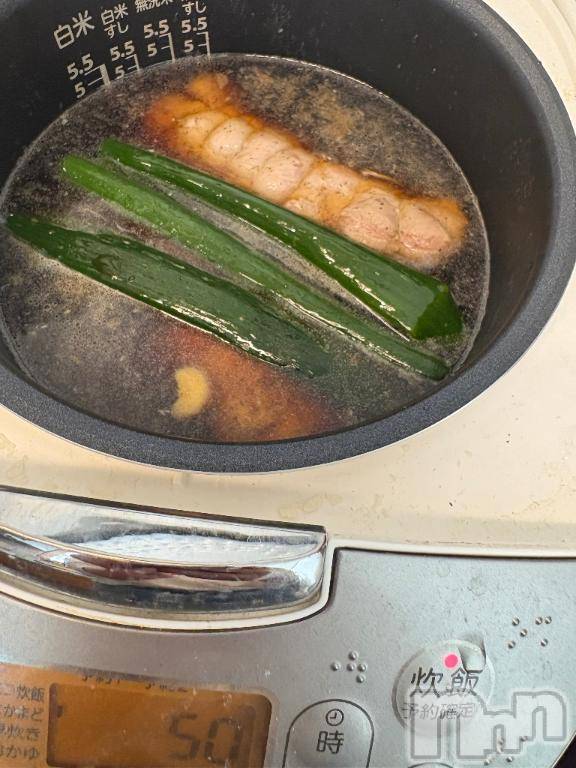 長岡デリヘルBIANCA～主人の知らない私～長岡店(ビアンカナガオカテン)南野　ゆあん(34)の2026年1月11日写メブログ「🐷ぶひ🐷」