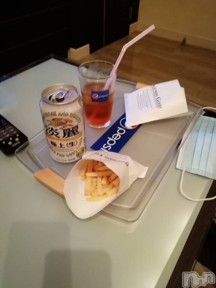 上越デリヘル上越最安値！奥様Deli急便(ジョウエツサイヤスネ！オクサマデリキュウビン) 熟女エロパワー全開　あきほ(54)の11月19日写メブログ「伝説さんありがとうございました」