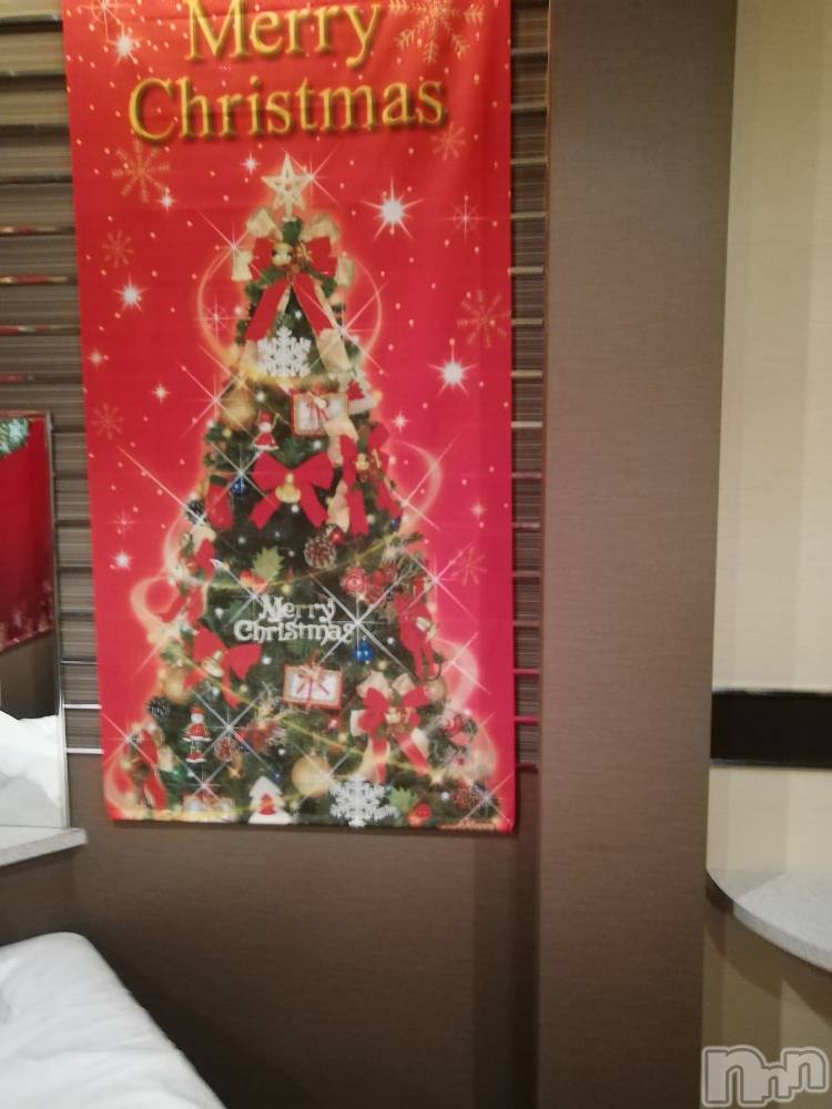 上越デリヘル上越最安値！奥様Deli急便(ジョウエツサイヤスネ！オクサマデリキュウビン) 熟女エロパワー全開　あきほ(54)の12月25日写メブログ「おはよう☆♪一緒にクリスマスしよ♡」