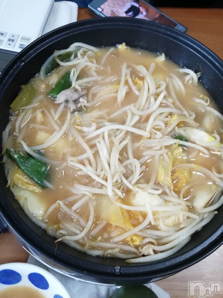 上越デリヘル上越最安値！奥様Deli急便(ジョウエツサイヤスネ！オクサマデリキュウビン) 熟女エロパワー全開　あきほ(54)の12月25日写メブログ「お昼だよん」