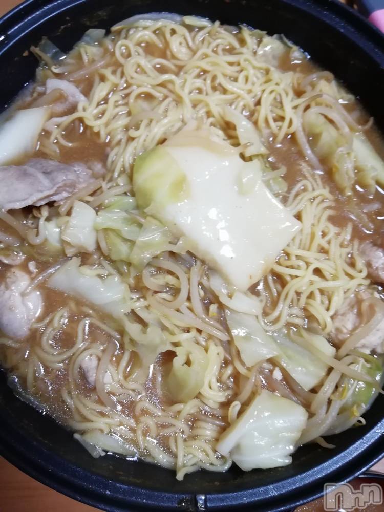 上越デリヘル上越最安値！奥様Deli急便(ジョウエツサイヤスネ！オクサマデリキュウビン) 熟女エロパワー全開　あきほ(54)の1月6日写メブログ「出勤中♡♡だよん♡」