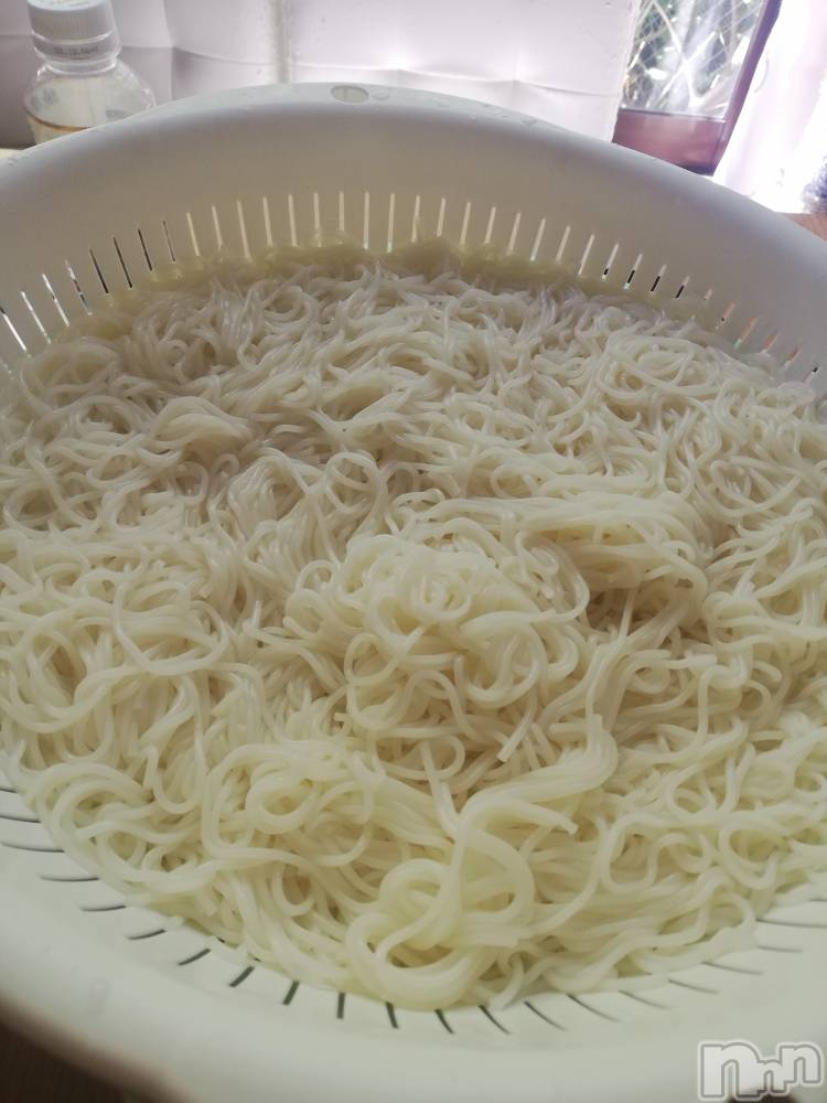 上越デリヘル上越最安値！奥様Deli急便(ジョウエツサイヤスネ！オクサマデリキュウビン) 熟女エロパワー全開　あきほ(54)の8月14日写メブログ「２時まで空いています」