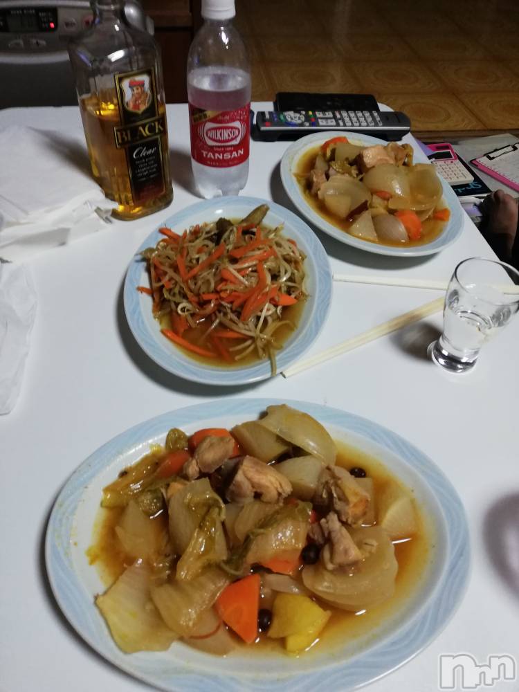 上越デリヘル上越最安値！奥様Deli急便(ジョウエツサイヤスネ！オクサマデリキュウビン) 熟女エロパワー全開　あきほ(54)の10月10日写メブログ「今日から10時出勤するので宜しくね☺️」