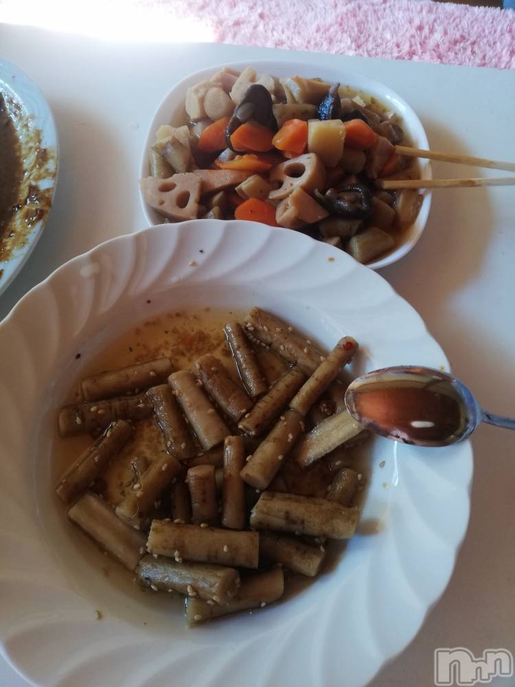 上越デリヘル上越最安値！奥様Deli急便(ジョウエツサイヤスネ！オクサマデリキュウビン) 熟女エロパワー全開　あきほ(54)の10月28日写メブログ「熟女と遊びませんか？損はさせないよ🎵」