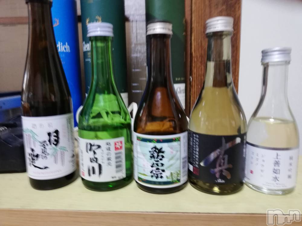 上越デリヘル上越最安値！奥様Deli急便(ジョウエツサイヤスネ！オクサマデリキュウビン) 熟女エロパワー全開　あきほ(54)の10月30日写メブログ「急遽これから出勤します🙇‍♀️⤵️」