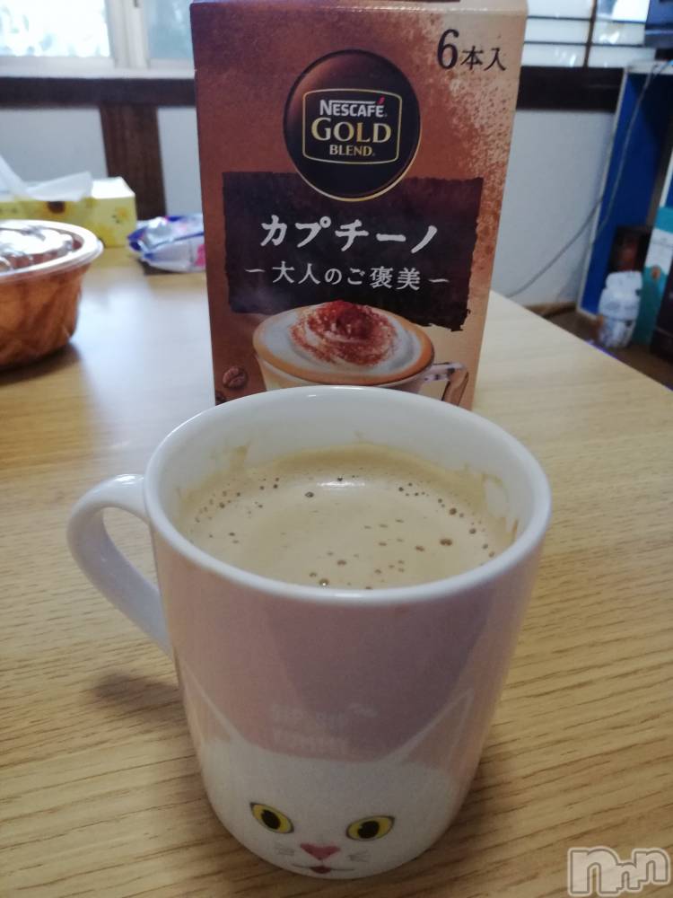 上越デリヘル上越最安値！奥様Deli急便(ジョウエツサイヤスネ！オクサマデリキュウビン) 熟女エロパワー全開　あきほ(54)の11月6日写メブログ「お客様の腕の中で🏩」