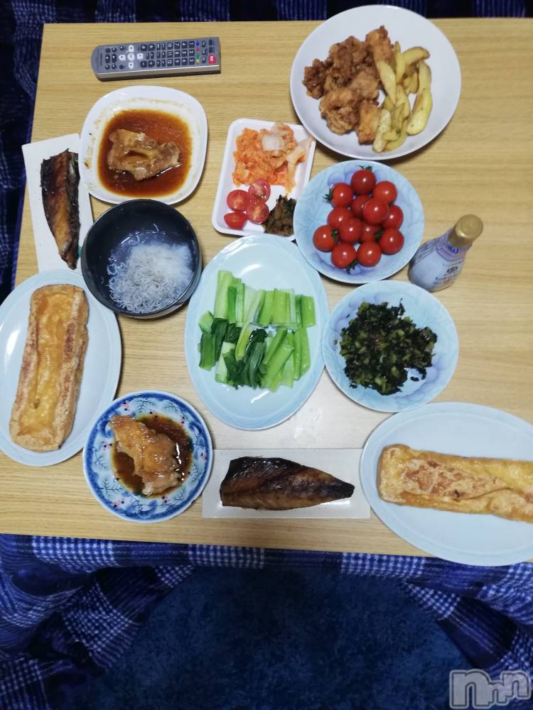 上越デリヘル上越最安値！奥様Deli急便(ジョウエツサイヤスネ！オクサマデリキュウビン) 熟女エロパワー全開　あきほ(54)の11月12日写メブログ「今日の夕食」