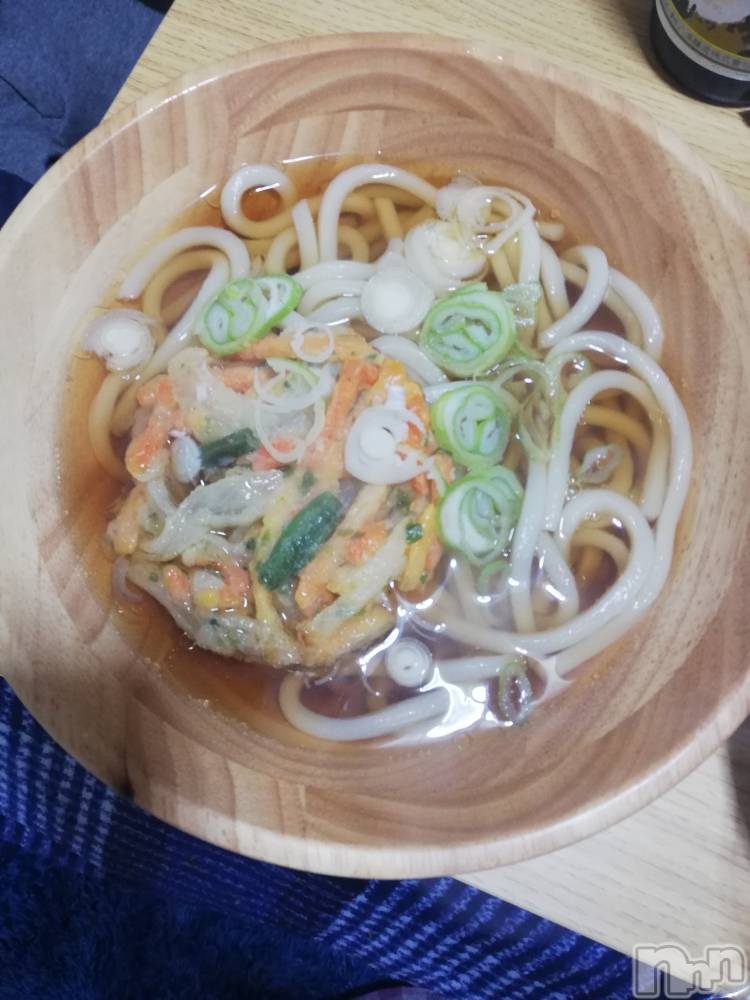 上越デリヘル上越最安値！奥様Deli急便(ジョウエツサイヤスネ！オクサマデリキュウビン) 熟女エロパワー全開　あきほ(54)の11月14日写メブログ「お昼は蕎麦、夜はうどん」