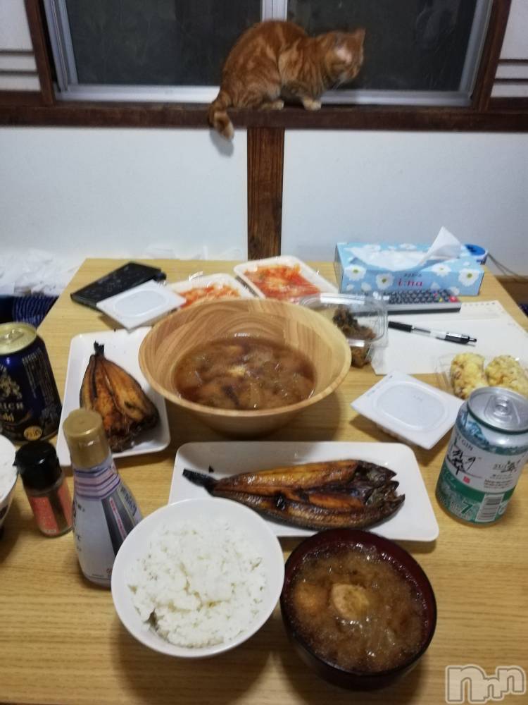 上越デリヘル上越最安値！奥様Deli急便(ジョウエツサイヤスネ！オクサマデリキュウビン) 熟女エロパワー全開　あきほ(54)の11月18日写メブログ「今日は18時からだよ🎵」