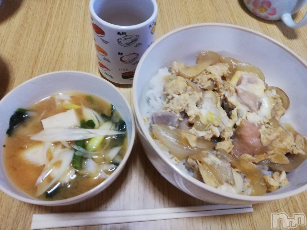 上越デリヘル上越最安値！奥様Deli急便(ジョウエツサイヤスネ！オクサマデリキュウビン) 熟女エロパワー全開　あきほ(54)の12月7日写メブログ「親子丼」