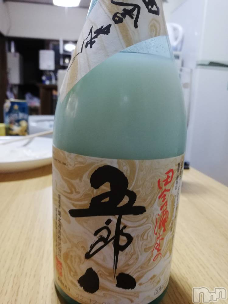 上越デリヘル上越最安値！奥様Deli急便(ジョウエツサイヤスネ！オクサマデリキュウビン) 熟女エロパワー全開　あきほ(54)の12月29日写メブログ「雨が…」