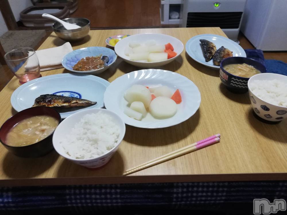 上越デリヘル上越最安値！奥様Deli急便(ジョウエツサイヤスネ！オクサマデリキュウビン) 熟女エロパワー全開　あきほ(54)の1月7日写メブログ「今日は七草粥です(*^^*)」