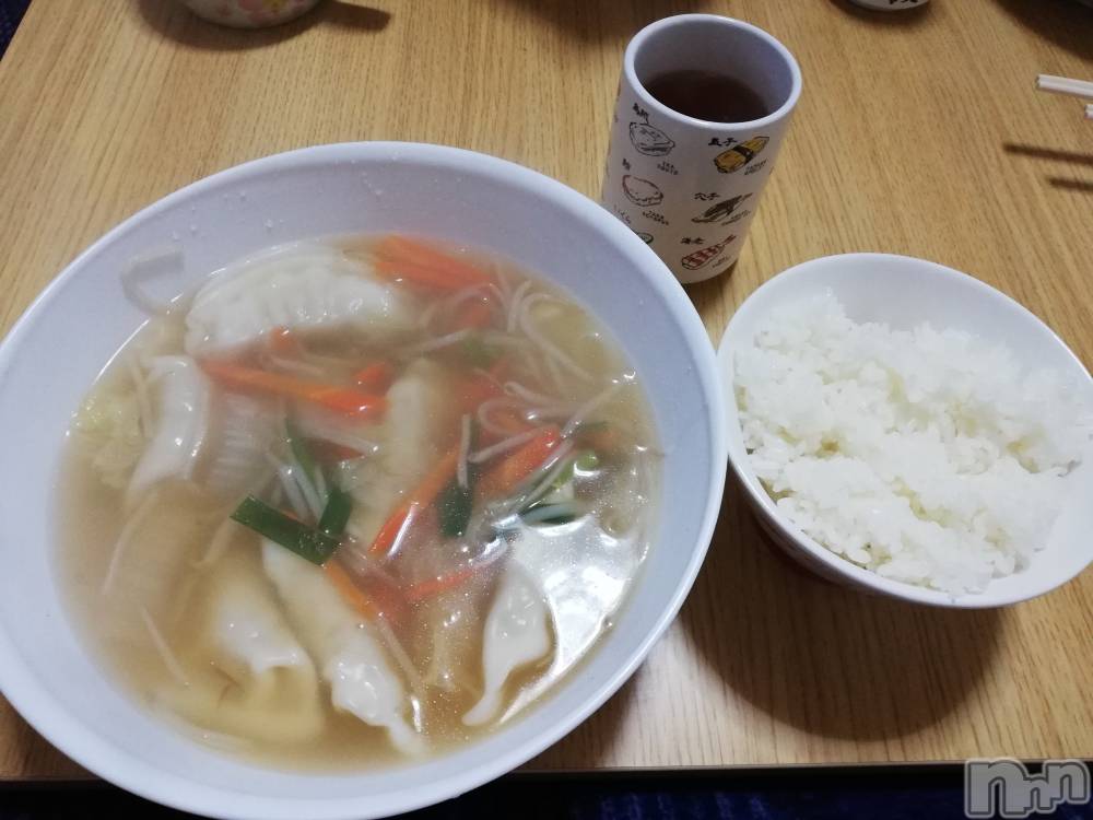 上越デリヘル上越最安値！奥様Deli急便(ジョウエツサイヤスネ！オクサマデリキュウビン) 熟女エロパワー全開　あきほ(54)の1月28日写メブログ「おはよう☺️雪が😱気をつけて会いに来てね🙏」