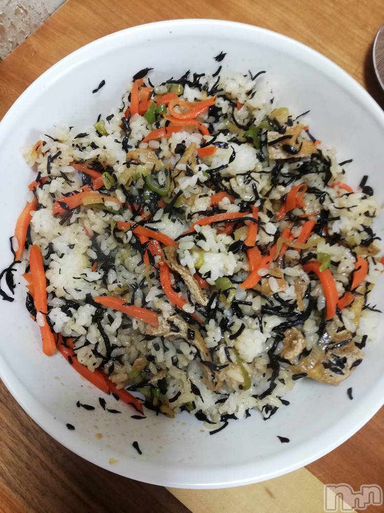 上越デリヘル上越最安値！奥様Deli急便(ジョウエツサイヤスネ！オクサマデリキュウビン) 熟女エロパワー全開　あきほ(54)の1月28日写メブログ「除雪しながら😉」