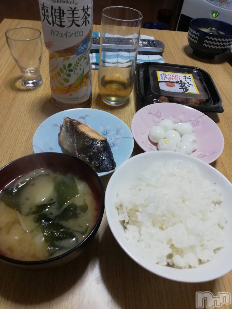 上越デリヘル上越最安値！奥様Deli急便(ジョウエツサイヤスネ！オクサマデリキュウビン) 熟女エロパワー全開　あきほ(54)の1月30日写メブログ「早めの夕食です(*^^*)」