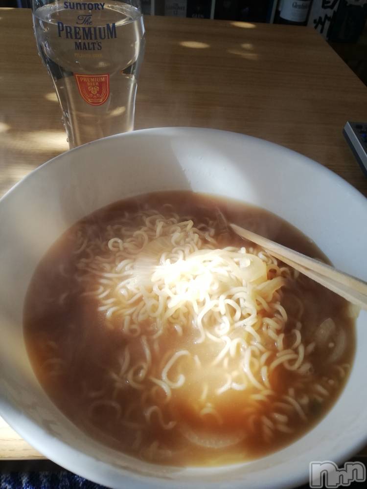 上越デリヘル上越最安値！奥様Deli急便(ジョウエツサイヤスネ！オクサマデリキュウビン) 熟女エロパワー全開　あきほ(54)の2月6日写メブログ「お昼だよ🍜」