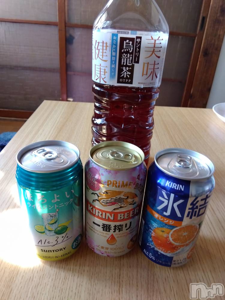 上越デリヘル上越最安値！奥様Deli急便(ジョウエツサイヤスネ！オクサマデリキュウビン) 熟女エロパワー全開　あきほ(54)の3月6日写メブログ「今日から久しぶりの出勤です❕待ってます(*^^*)」