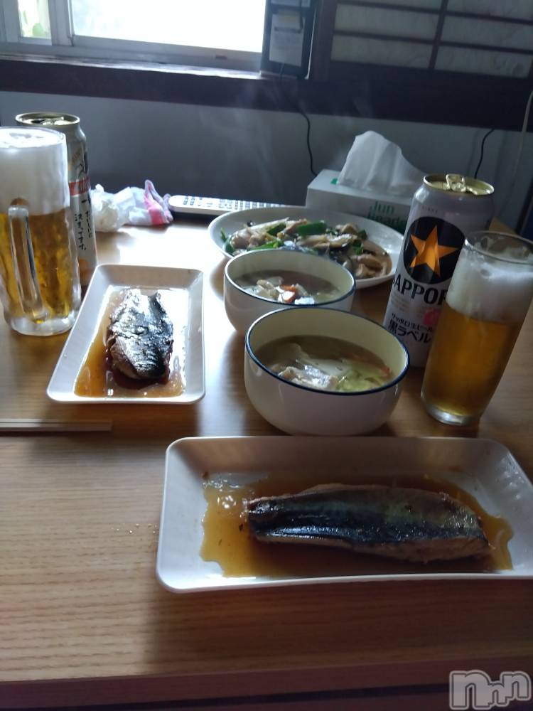 上越デリヘル上越最安値！奥様Deli急便(ジョウエツサイヤスネ！オクサマデリキュウビン) 熟女エロパワー全開　あきほ(54)の5月23日写メブログ「サバの続き笑」