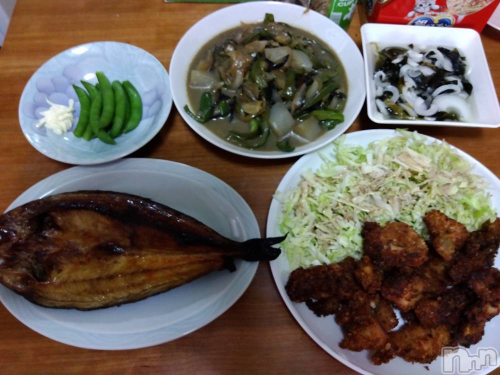 上越デリヘル上越最安値！奥様Deli急便(ジョウエツサイヤスネ！オクサマデリキュウビン) 熟女エロパワー全開　あきほ(54)の6月5日写メブログ「久しぶりの出勤✨ご予約お待ちしております(*^^*)」