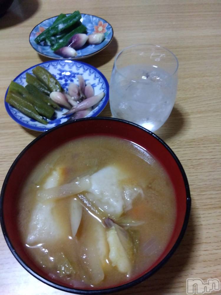 上越デリヘル上越最安値！奥様Deli急便(ジョウエツサイヤスネ！オクサマデリキュウビン) 熟女エロパワー全開　あきほ(54)の10月12日写メブログ「明日は……!」