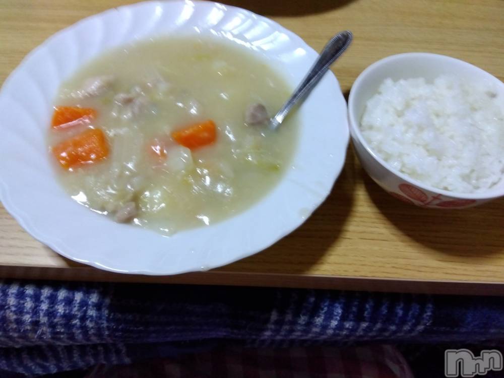 上越デリヘル上越最安値！奥様Deli急便(ジョウエツサイヤスネ！オクサマデリキュウビン) 熟女エロパワー全開　あきほ(54)の10月15日写メブログ「こんばんは」