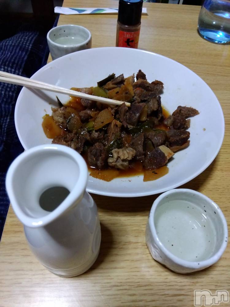 上越デリヘル上越最安値！奥様Deli急便(ジョウエツサイヤスネ！オクサマデリキュウビン) 熟女エロパワー全開　あきほ(54)の10月29日写メブログ「牛すじ煮込み作ったよ」