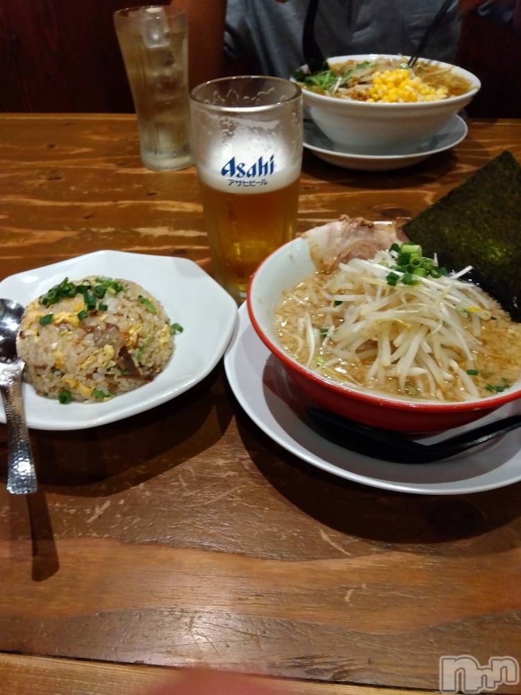 上越デリヘル上越最安値！奥様Deli急便(ジョウエツサイヤスネ！オクサマデリキュウビン) 熟女エロパワー全開　あきほ(54)の11月10日写メブログ「おはようございます(*^^*)」