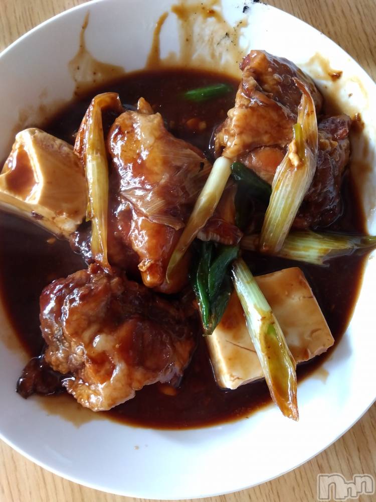 上越デリヘル上越最安値！奥様Deli急便(ジョウエツサイヤスネ！オクサマデリキュウビン) 熟女エロパワー全開　あきほ(54)の12月11日写メブログ「15:00までだよ！」