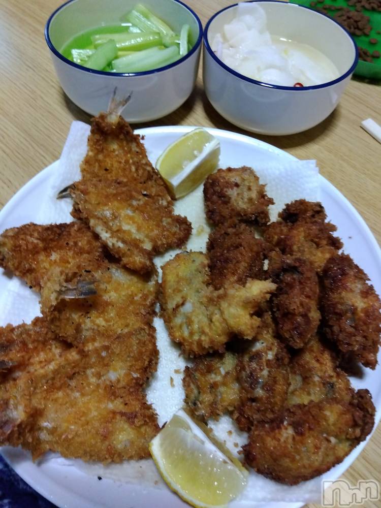 上越デリヘル上越最安値！奥様Deli急便(ジョウエツサイヤスネ！オクサマデリキュウビン) 熟女エロパワー全開　あきほ(54)の4月18日写メブログ「エロい熟女満開」