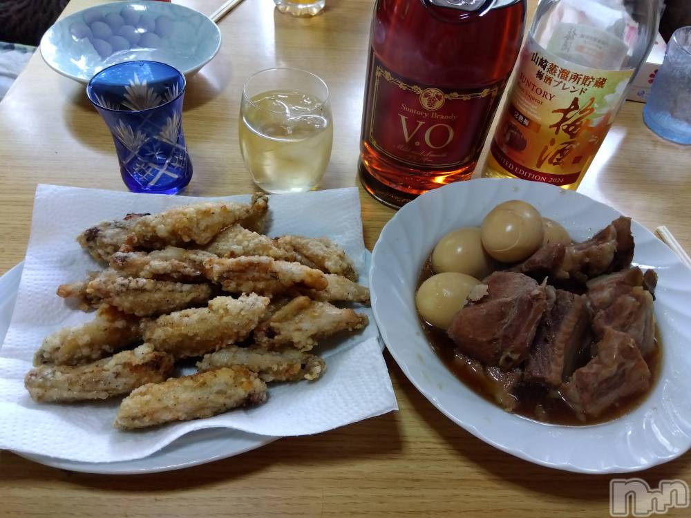 上越デリヘル上越最安値！奥様Deli急便(ジョウエツサイヤスネ！オクサマデリキュウビン) 熟女エロパワー全開　あきほ(54)の5月12日写メブログ「母の日だよ」