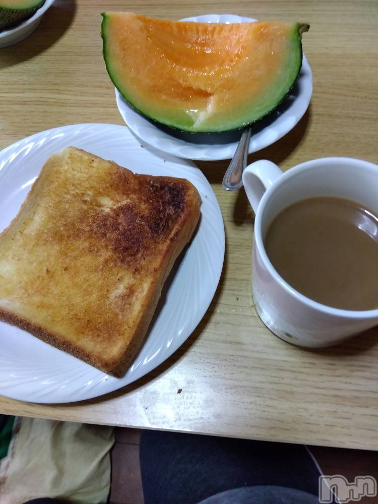 上越デリヘル上越最安値！奥様Deli急便(ジョウエツサイヤスネ！オクサマデリキュウビン) 熟女エロパワー全開　あきほ(54)の6月30日写メブログ「今日は」