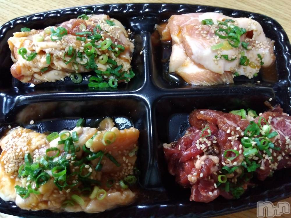 上越デリヘル上越最安値！奥様Deli急便(ジョウエツサイヤスネ！オクサマデリキュウビン) 熟女エロパワー全開　あきほ(54)の6月30日写メブログ「お昼だよ」